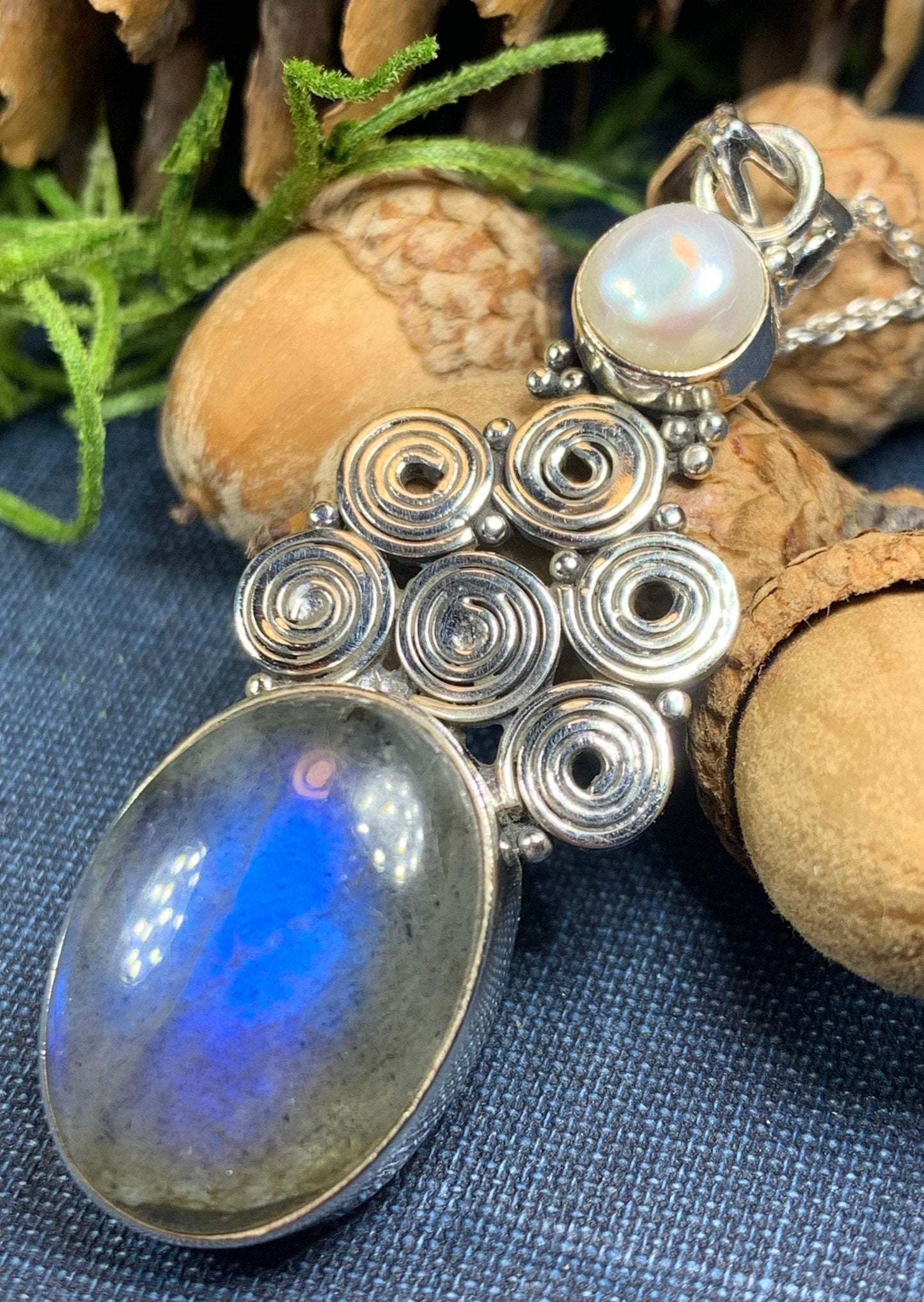 Phoebe Labradorite Necklace