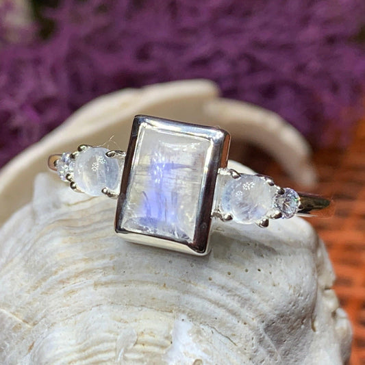 Anja Moonstone Ring