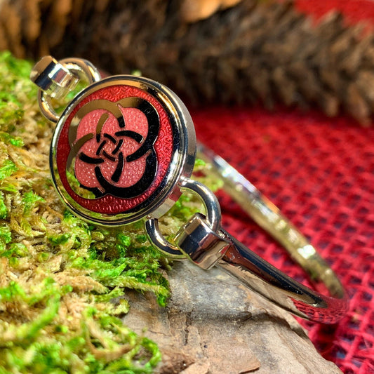 Dara Knot Bracelet