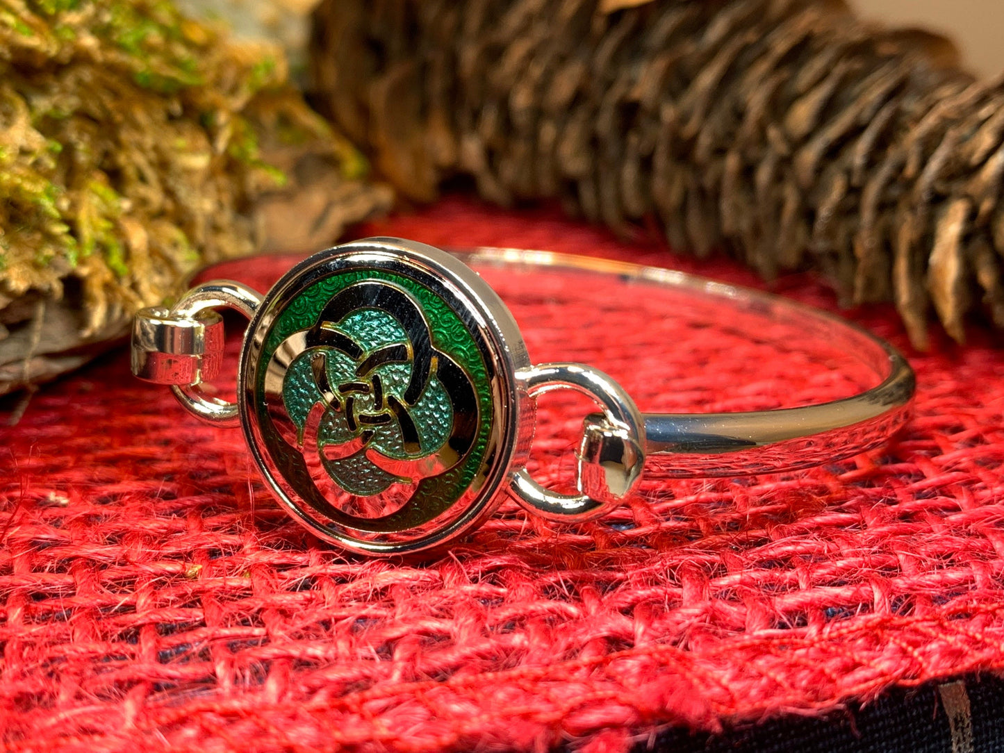 Dara Knot Bracelet