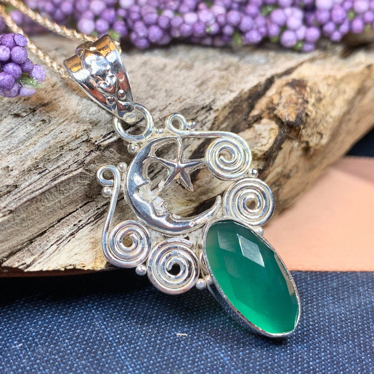 Romantic Moon Necklace