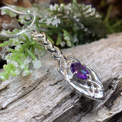 Georgina Celtic Knot Necklace