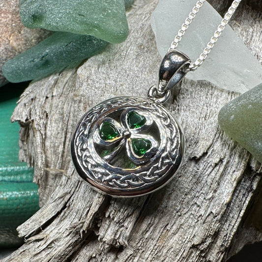 Classic Shamrock Necklace
