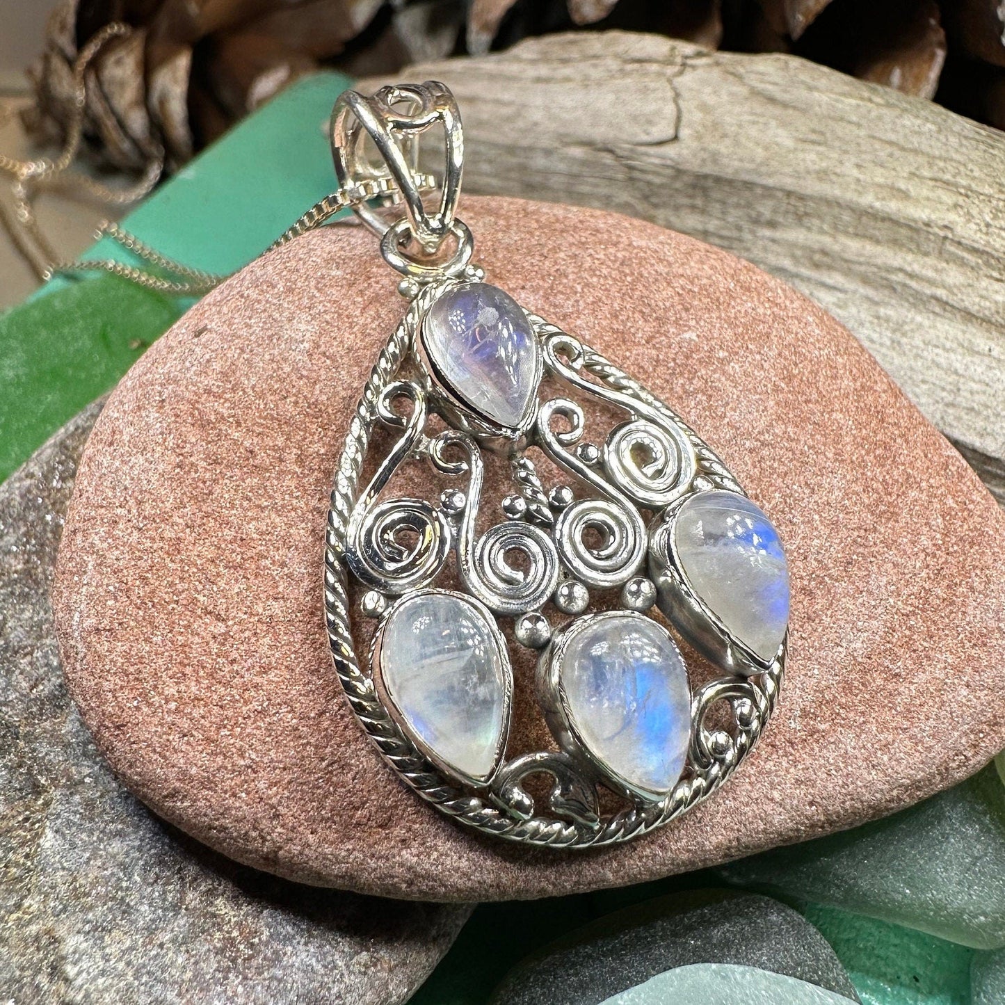 Sechnall Celtic Spiral Necklace