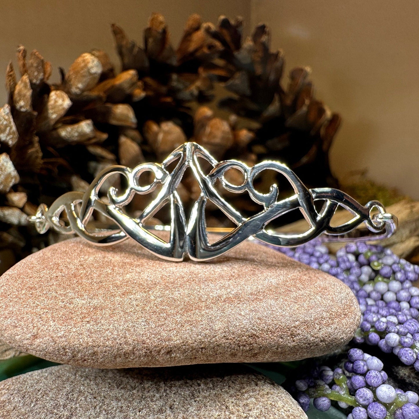 Maurelle Celtic Knot Bracelet