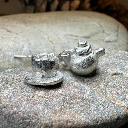Spot O' Tea Teapot & Cup Earrings