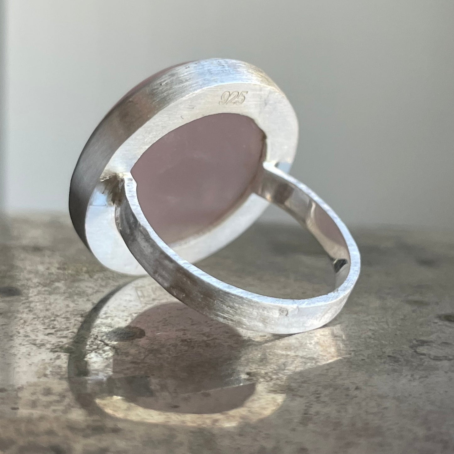 Rose Quartz Maxi Flat Band