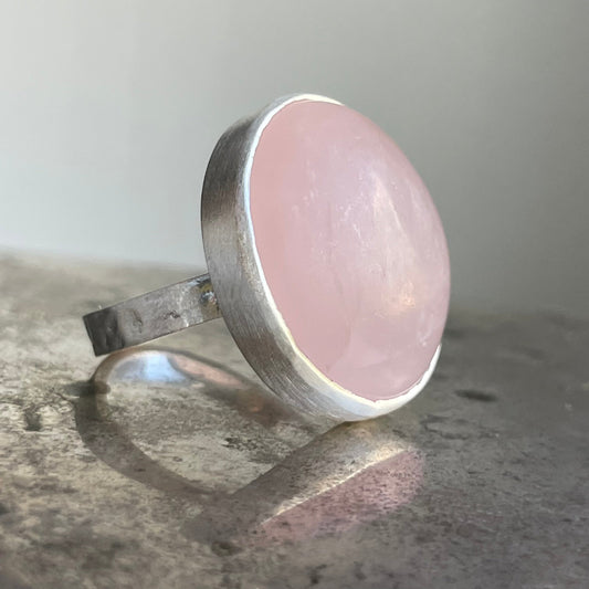 Rose Quartz Maxi Flat Band