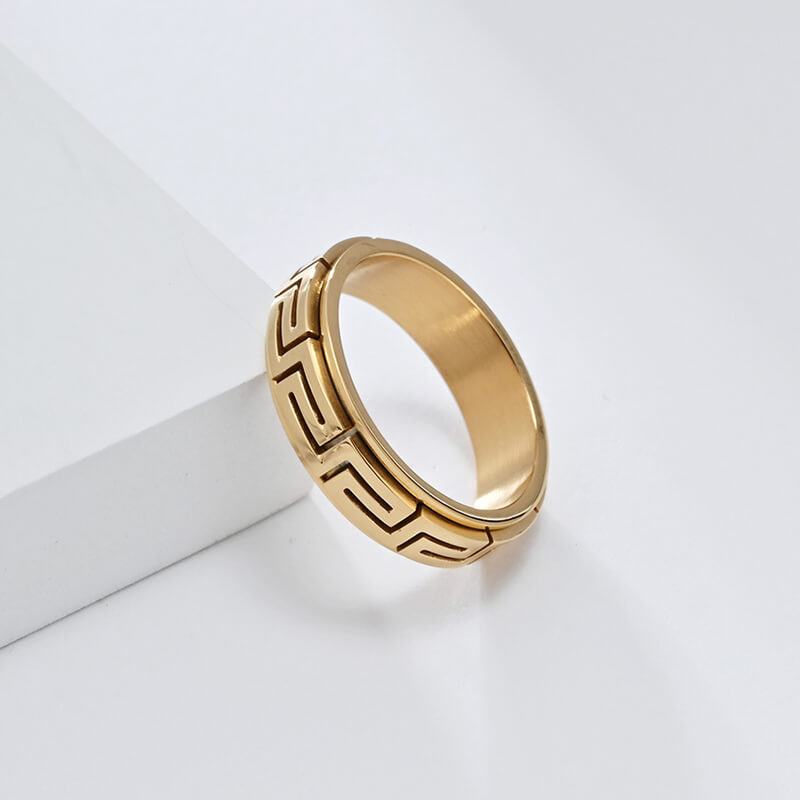 Minimalist Great Wall Pattern Stainless Steel Spinner Ring