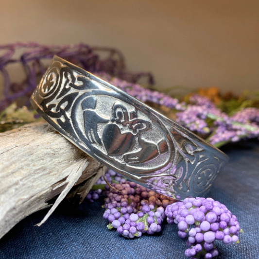 Galway Claddagh Cuff Bracelet