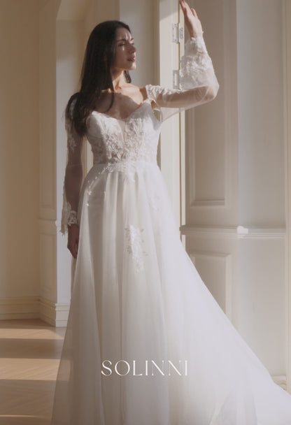 Luce – Lace A-Line Wedding Dress with Detachable Bell Sleeves｜Solinni