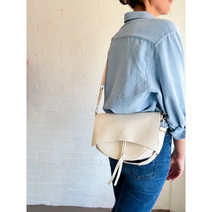Roxie Saddle Crossbody Bag