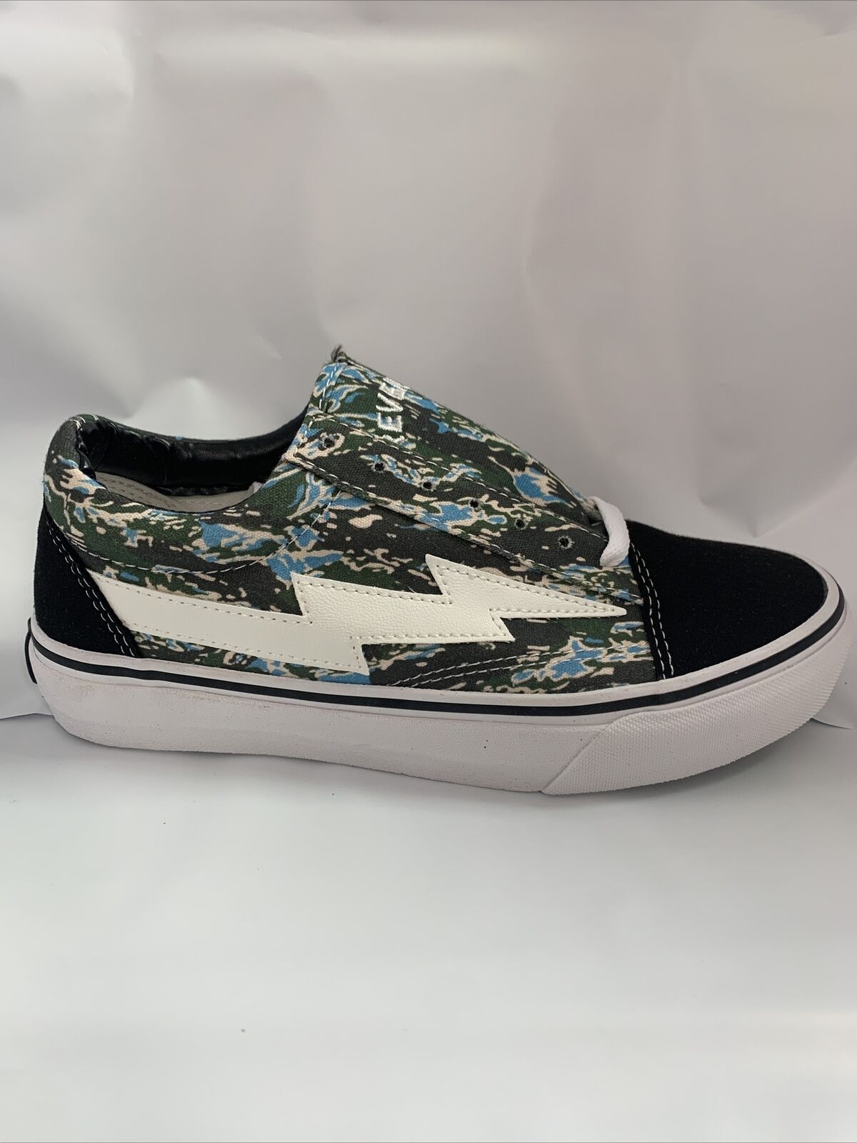 Revenge x Storm 2  Vol 1 Green Camo New Size 5M