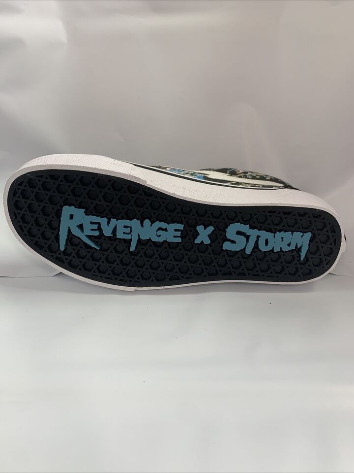 Revenge x Storm 2  Vol 1 Green Camo New Size 5M