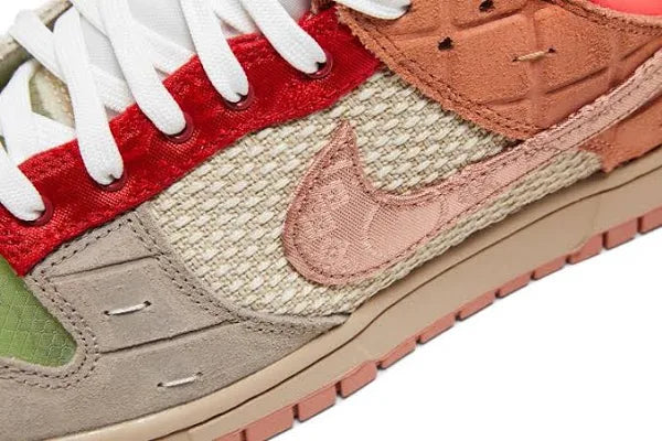 Nike Dunk Low SP What The CLOT Size 8M / 9.5W New
