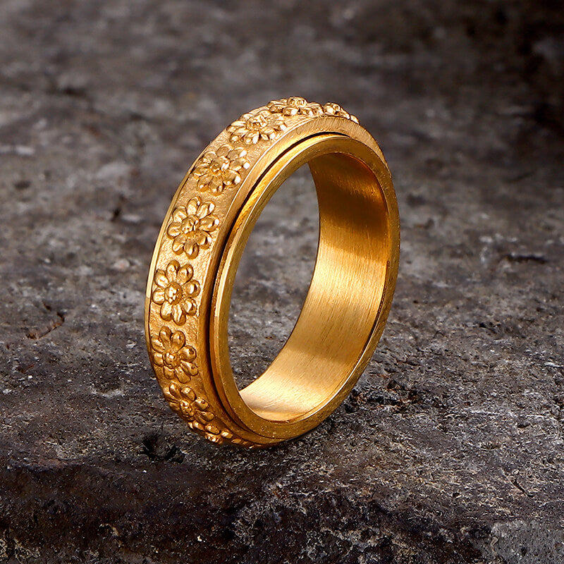 Simple Daisy Pattern Stainless Steel Spinner Ring