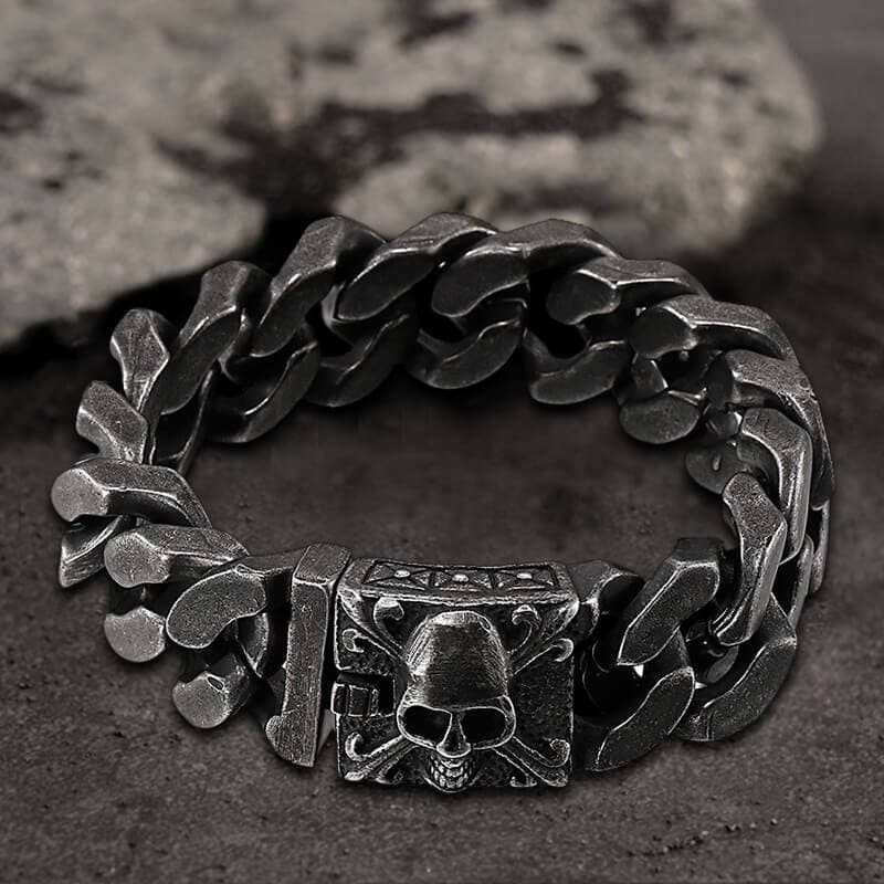 Retro Stainless Steel Skull Bracelet