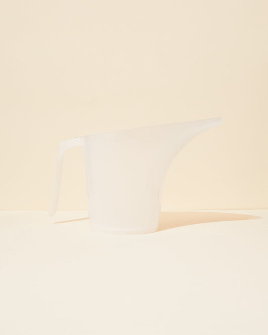 2lb plastic pouring pitcher