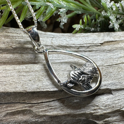 Little Hamish Highland Cow Necklace