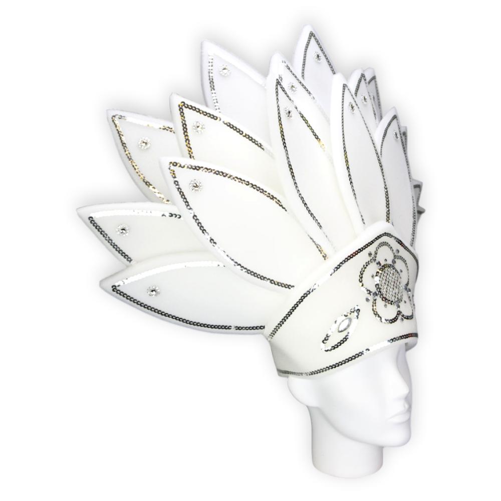 White Feathers Crown
