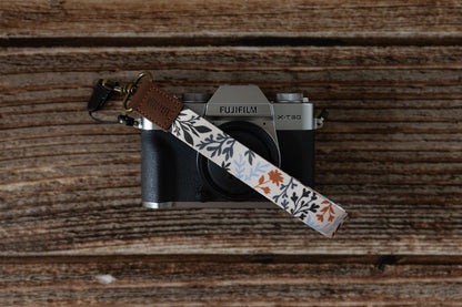 Wildflower Wristlet Keychain