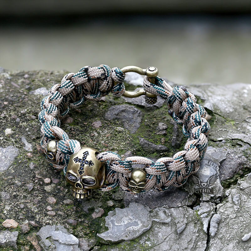 Woven Alloy Skull Paracord Bracelet