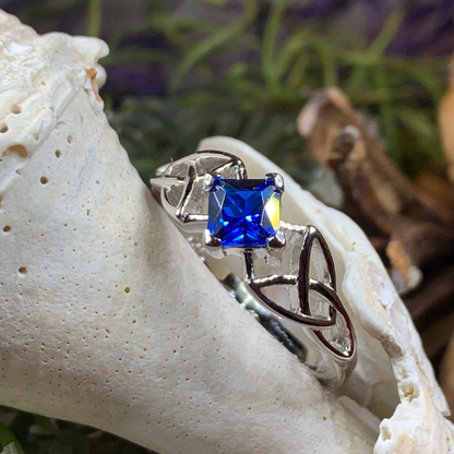 Sylvia Trinity Knot Ring